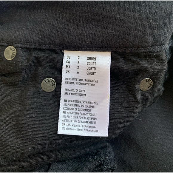 AMERICAN EAGLE BLACK SUPER STRETCH DISTRESSED DENIM MINI SKIRT, SIZE US 2 SHORT - Picture 8 of 8